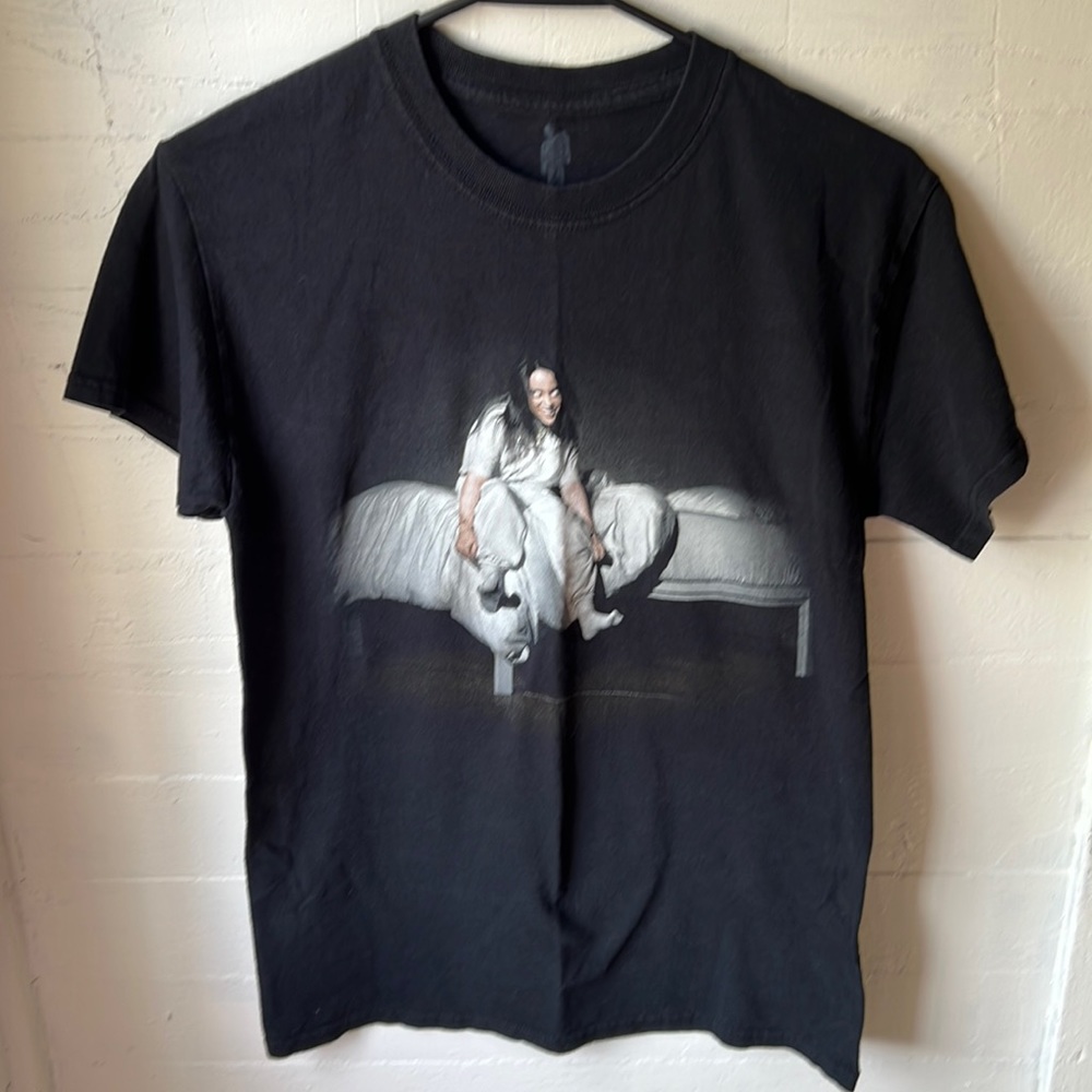 Billie eilish T-shirt small